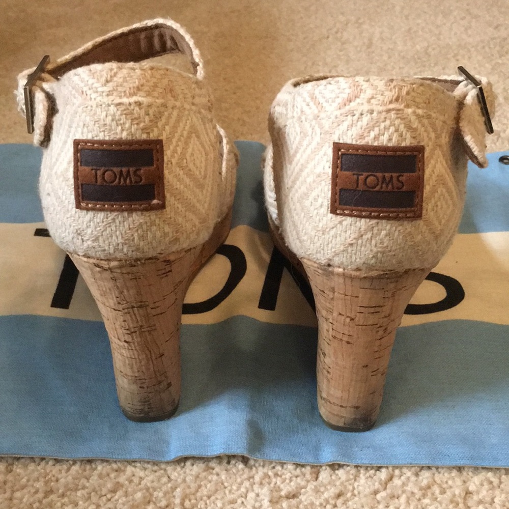Toms Wedges